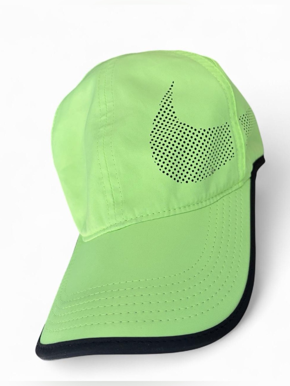 Nike Featherlight Dri-FIT Aerobill Unisex Hat Volt Neon Green One Size